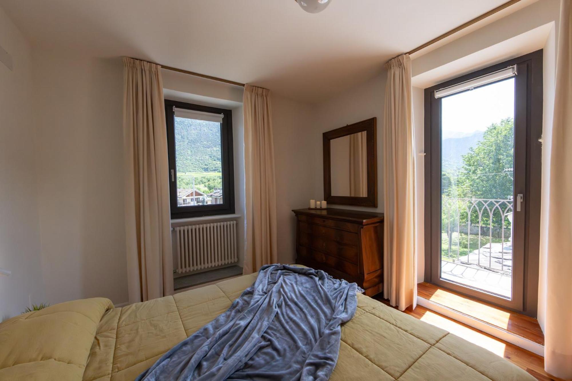 Manor House Apartment Aosta Exterior photo