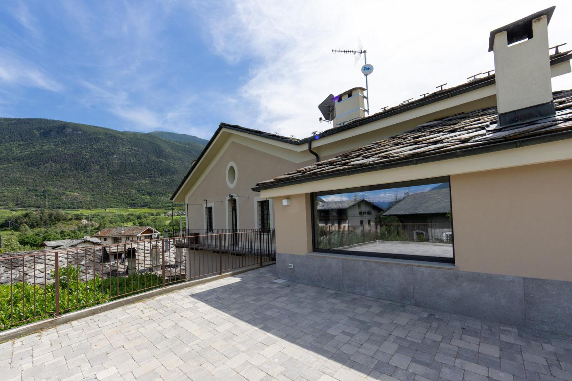 Manor House Apartment Aosta Exterior photo